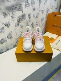 Picture of Louis Vuitton Shoes _SKULVsz35-405cmmnf056017795